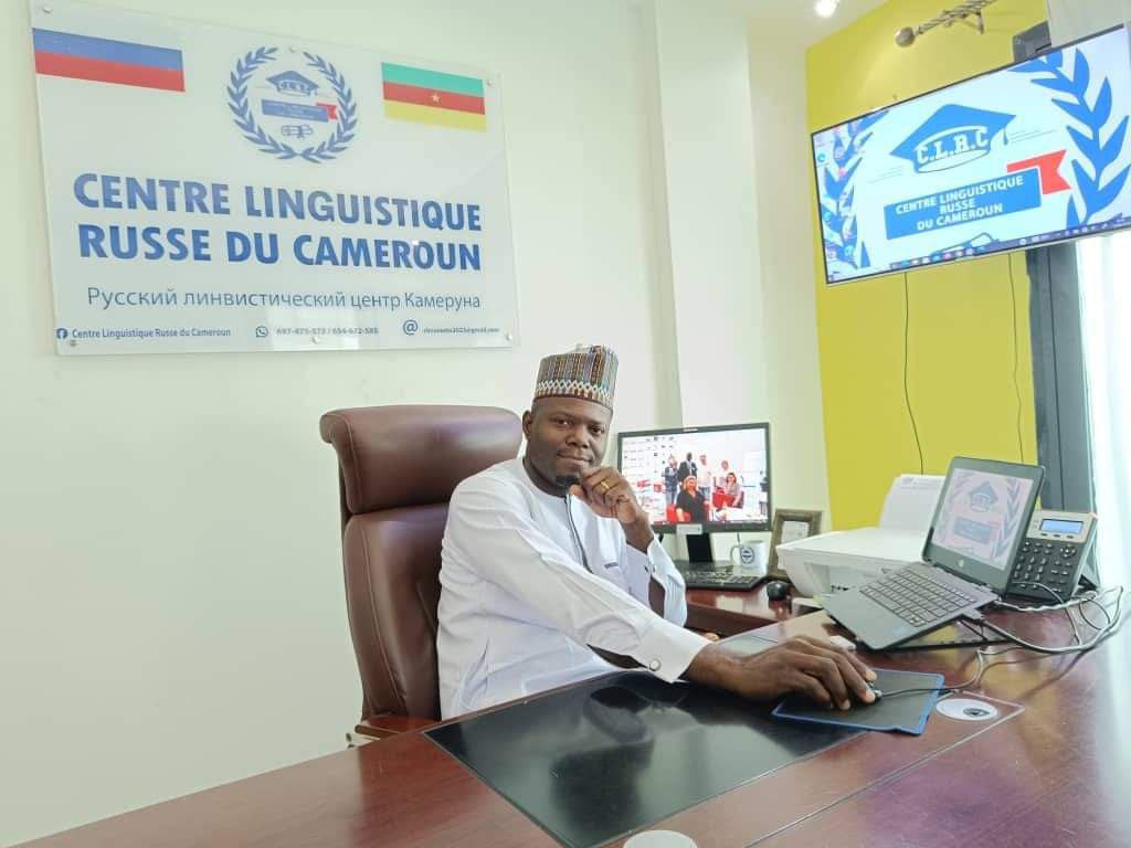 Simon Dupong : ce fils bassa à la tête du 1er centre linguistique russe en Afrique