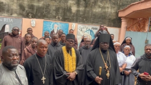 Le bureau a été inauguré le samedi 18 novembre 2033, par Simon Dupong et Mgr Jules Merlin Libam, respectivement Administrateur Directeur Général du Centre Linguistique Russe du Cameroun et Superviseur général du monastère St Benoît le Thaumaturge à Maképè.