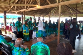 Raymond Epassy Doumbe, le nouveau secrétaire exécutif et ses collaborateurs ont été installés samedi 20 avril 2024 au cours des assises du conseil annuel de cette assemblée coutumière, tenues à la chefferie supérieure du canton Bakoko du Wouri à Douala.