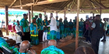 Raymond Epassy Doumbe, le nouveau secrétaire exécutif et ses collaborateurs ont été installés samedi 20 avril 2024 au cours des assises du conseil annuel de cette assemblée coutumière, tenues à la chefferie supérieure du canton Bakoko du Wouri à Douala.