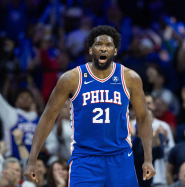 Joel Embiid : « J’ai refusé la proposition de Macron de jouer pour la France. Le Cameroun aurait été mon premier choix si l’équipe s’était qualifiée pour les JO »